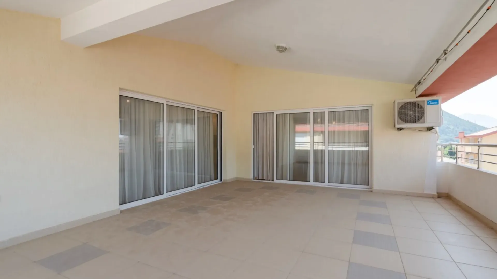 Sale, three bedroom apartment, 222m², Budva, Crna Gora