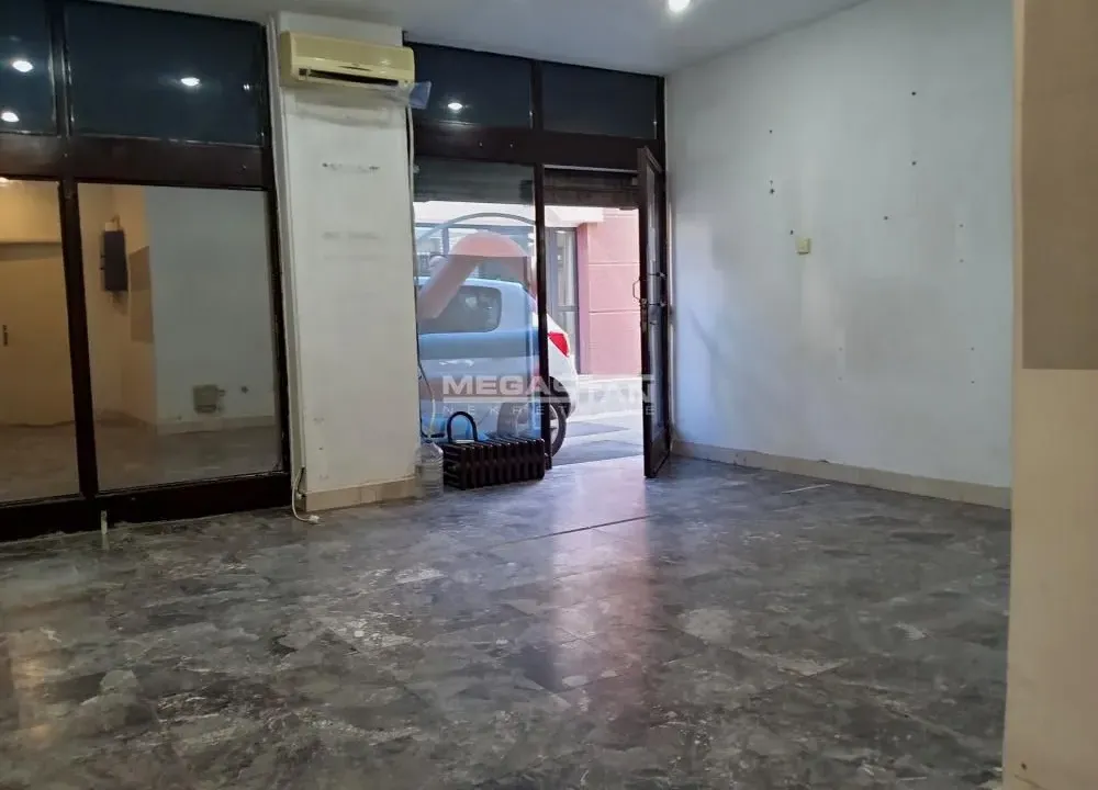 Sale, office space, 27m², Voždovac Sve Podlokacije, Beograd