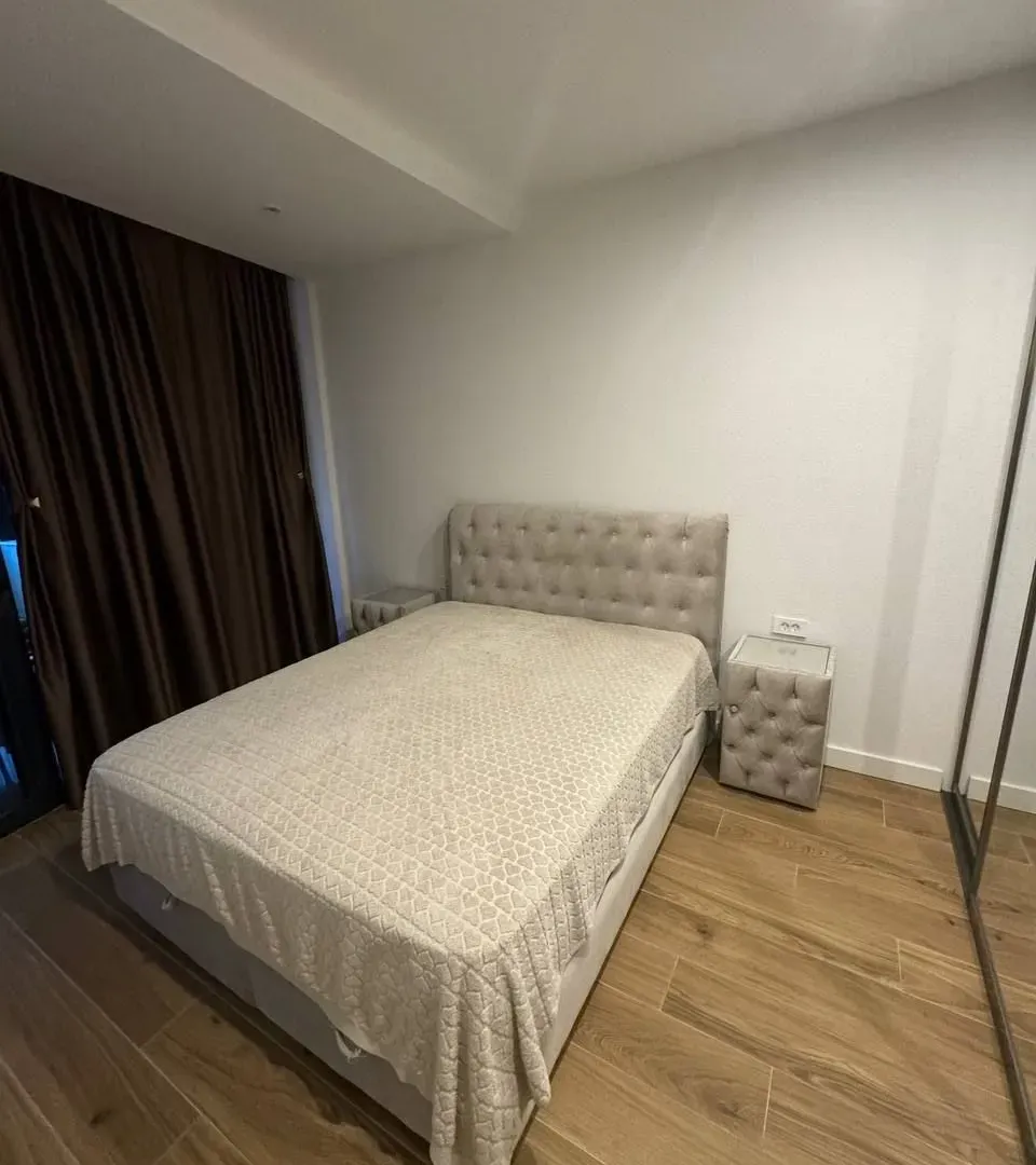 Prodaja, jednosoban stan, 80m², Tivat, Crna Gora