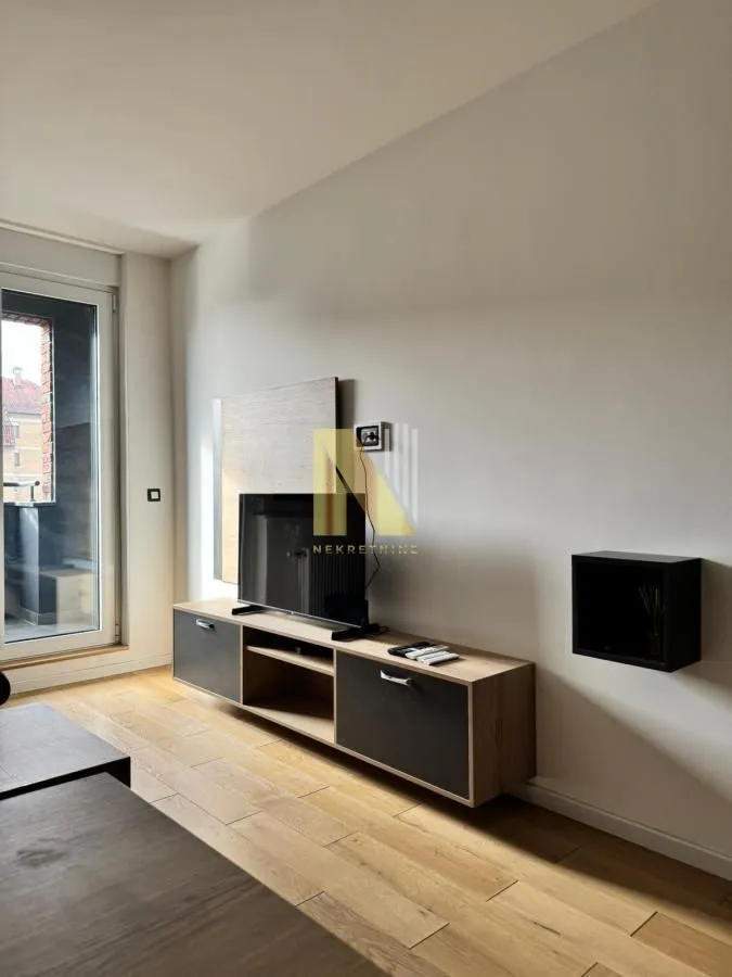 Izdavanje, dvosoban stan, 41m², Nova Detelinara, Novi Sad Sve Podlokacije
