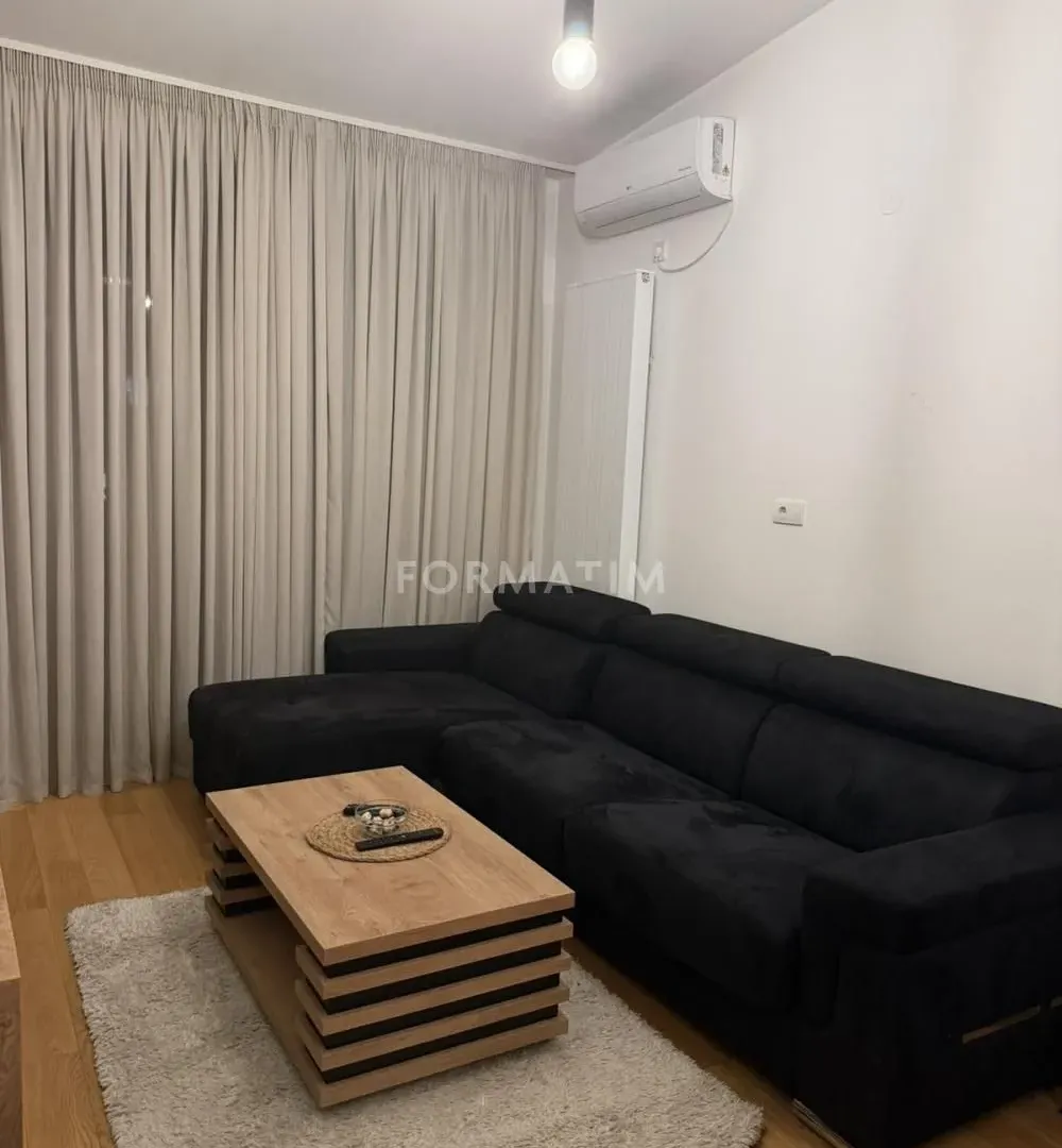 Izdavanje, trosoban stan, 55m², Kluz, Zvezdara Sve Podlokacije