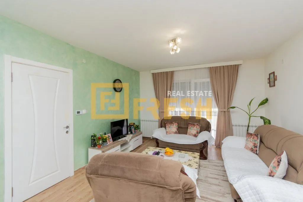 Rent, house, 110m², Kokoti, Podgorica