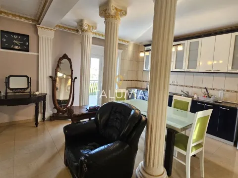 Rent, three bedroom apartment, 130m², Gornja Gorica, Podgorica - image 5