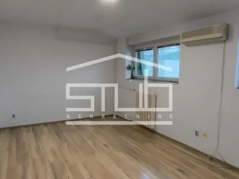 Prodaja, dvosoban stan, 53m², Skojevsko Naselje, Beograd - image 2