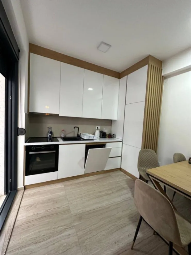 Prodaja, dvosoban stan, 61m², Budva, Crna Gora