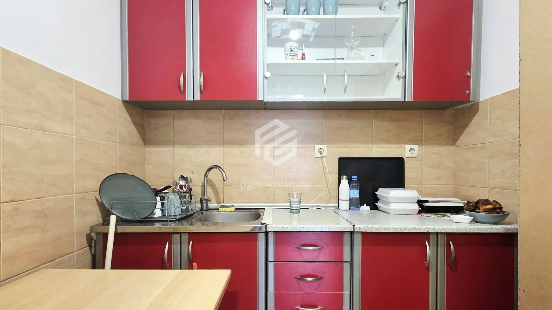 Rent, one bedroom apartment, 45m², Vezirov Most, Podgorica