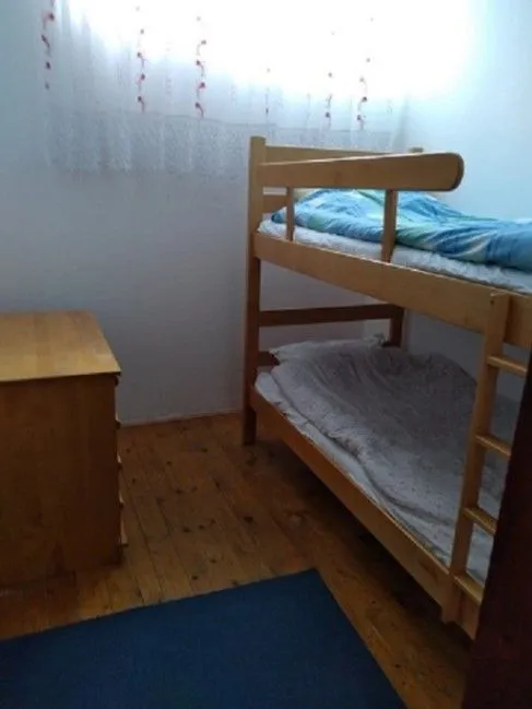 Izdavanje, trosoban stan, 60m², Nova Pazova, Stara Pazova