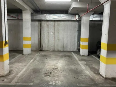 Izdavanje, parking/garaža, 10m², Preko Morače, Podgorica - image 2
