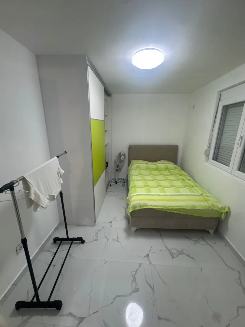 Izdavanje, kuća, 170m², Zaljevo, Bar