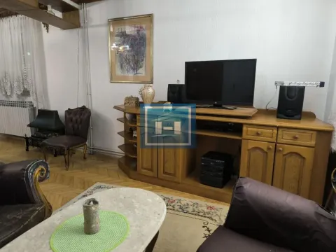 Rent, house, 238m², Ćuprija, Srbija - image 3