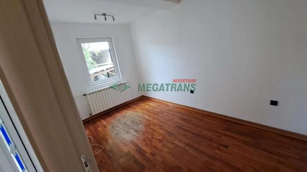 Rent, one bedroom apartment, 30m², Centar, Novi Sad