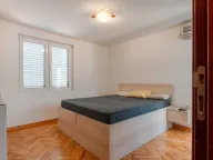 Sale, two bedroom apartment, 73m², Gospoština, Budva - image 10