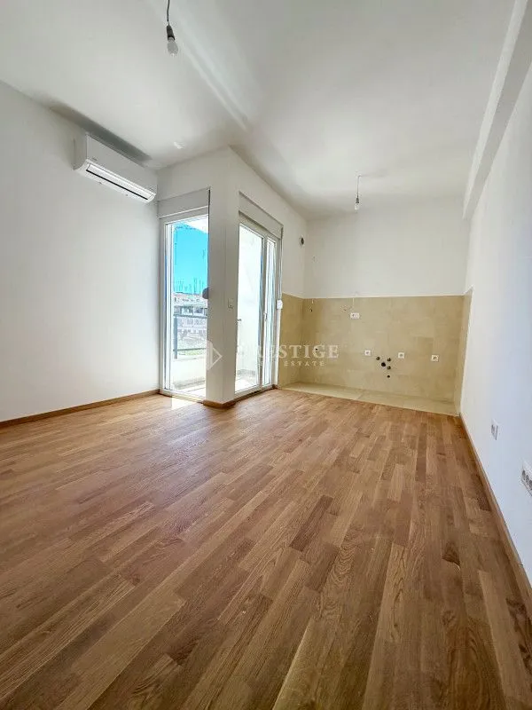 Rent, studio apartment, 30m², Zabjelo, Podgorica
