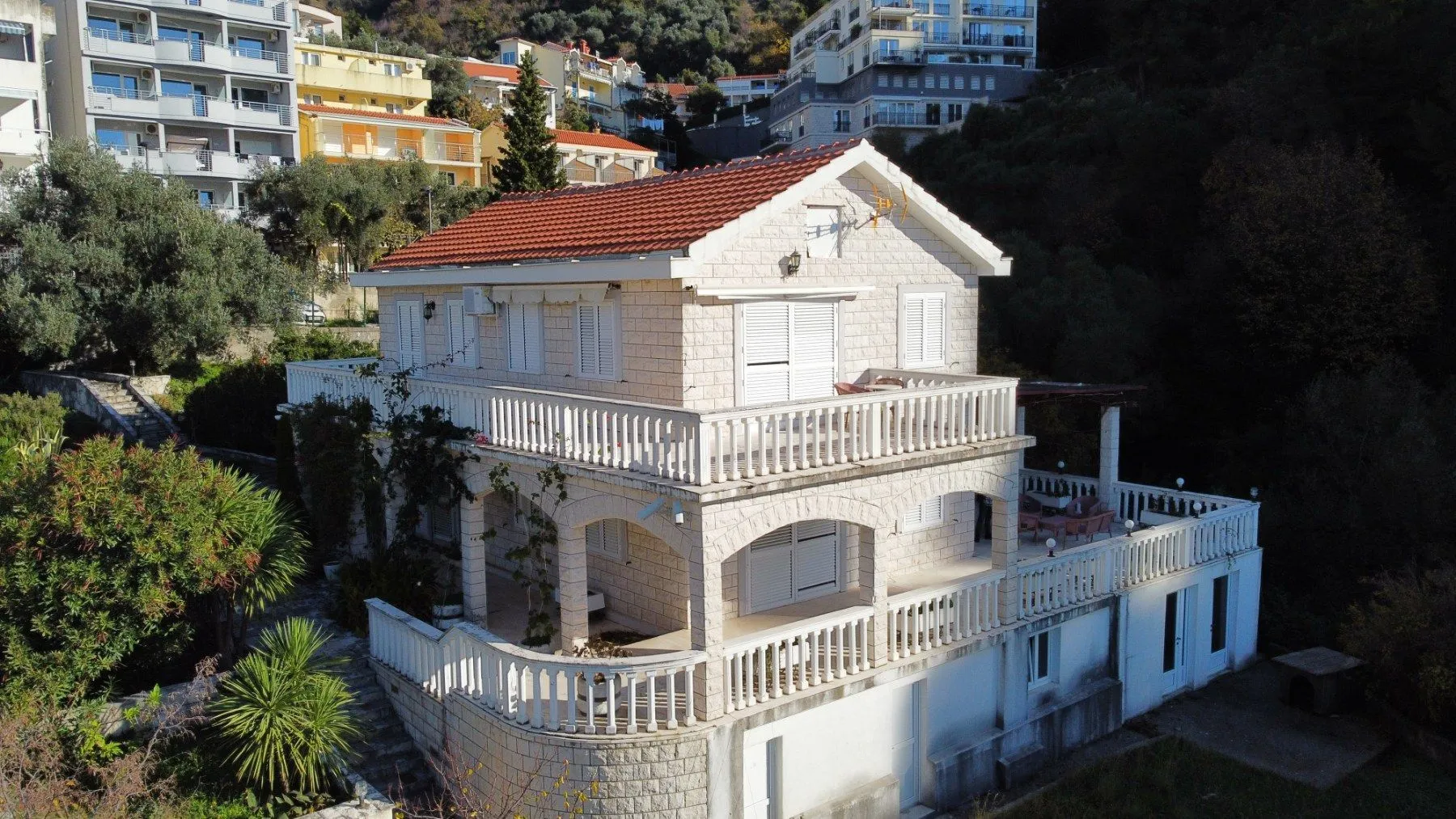 Rent, house, 240m², Sveti Stefan, Budva