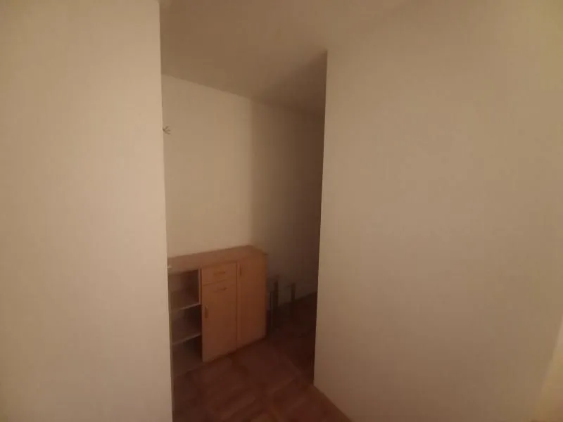 Sale, four bedroom apartment, 80m², Zeleno Brdo, Zvezdara Sve Podlokacije