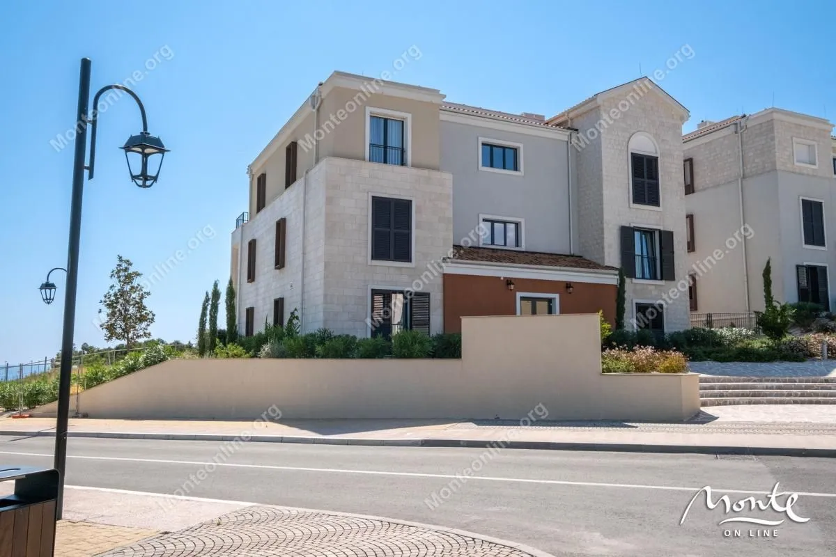 Prodaja, dvosoban stan, 93m², Luštica Bay, Tivat