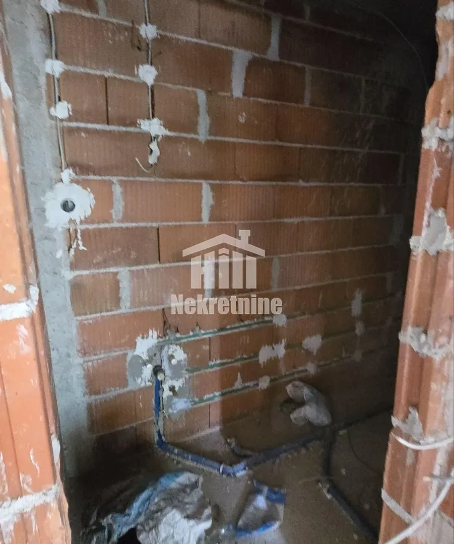 Prodaja, dvosoban stan, 59m², Karaburma, Palilula Sve Podlokacije