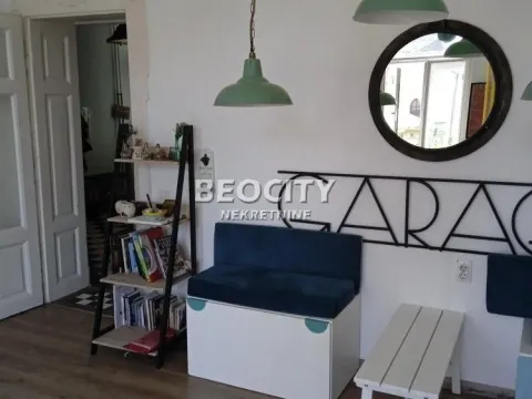 Prodaja, stan, 110m², Centar, Novi Sad - image 1