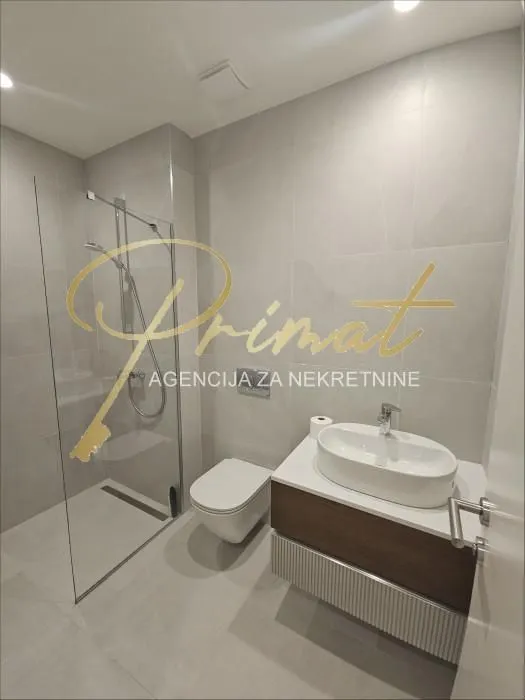 Rent, three bedroom apartment, 90m², Savski Venac, Beograd