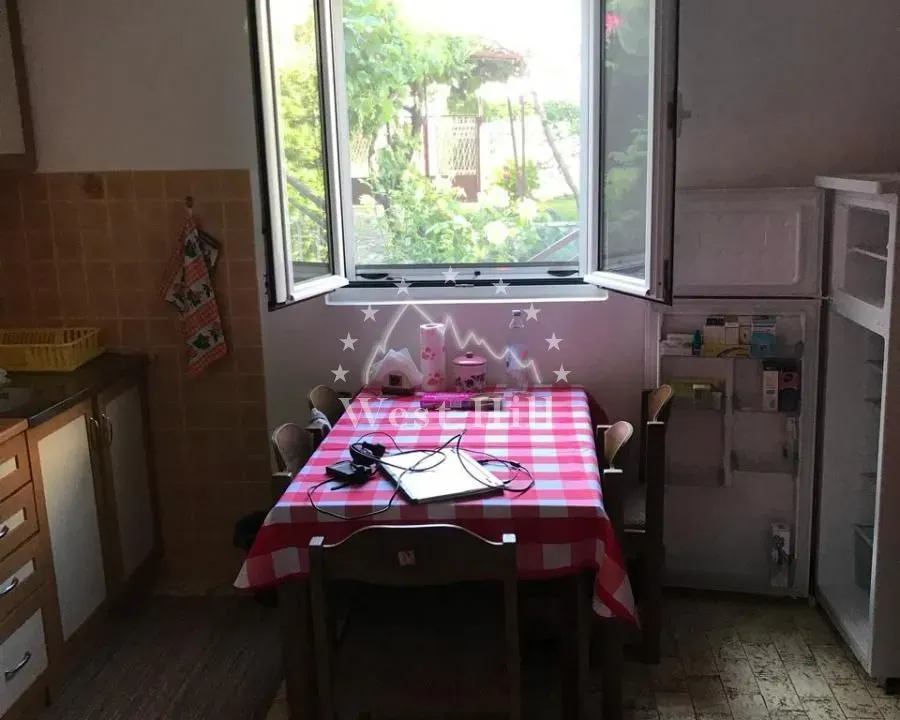 Prodaja, kuća, 105m², Herceg Novi, Crna Gora