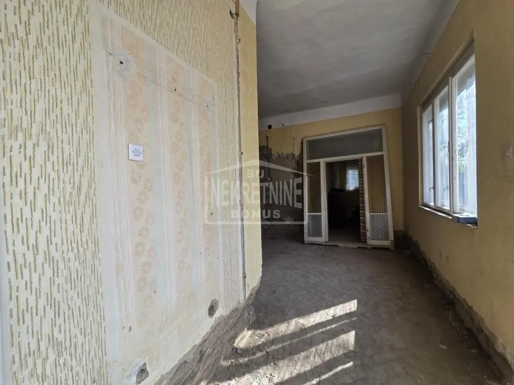 Prodaja, kuća, 200m², Bajmok, Subotica