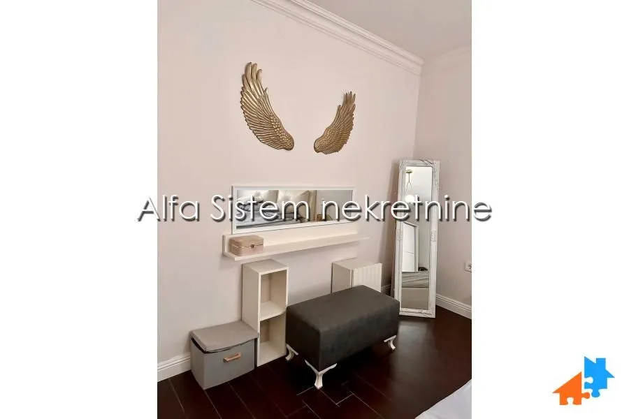 Rent, two bedroom apartment, 64m², Sava Mala, Beograd