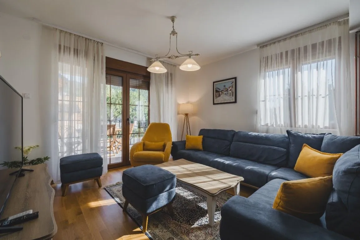 Izdavanje, kuća, 125m², Smailagića Polje, Kolašin
