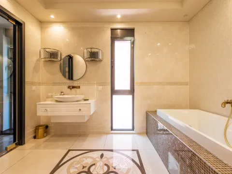 Sale, three bedroom apartment, 200m², Podgorica, Crna Gora - image 25