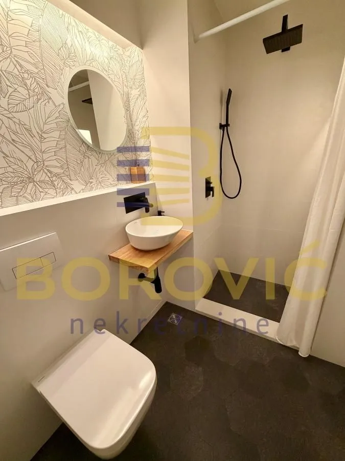 Sale, three bedroom apartment, 85m², Višnjička Banja, Palilula Sve Podlokacije