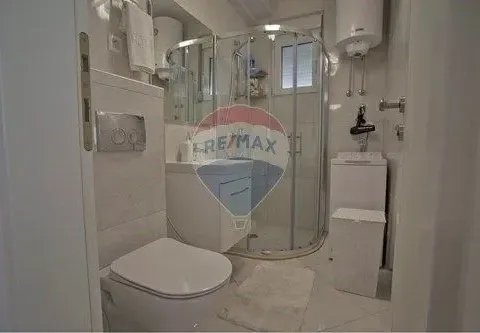 Prodaja, jednosoban stan, 40m², Tivat, Crna Gora - image 11