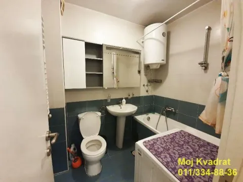 Prodaja, trosoban stan, 57m², Južni Bulevar, Vračar Sve Podlokacije - image 14