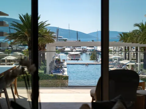 Prodaja, dvosoban stan, 175m², Porto Montenegro, Tivat - image 19