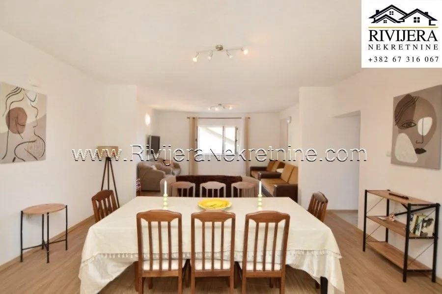 Prodaja, četvorosoban stan, 131m², Igalo, Herceg Novi