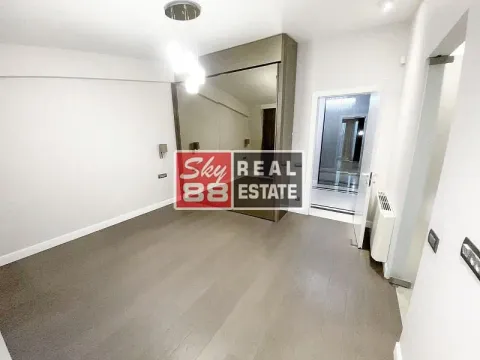 Izdavanje, četvorosoban stan, 175m², Savski Venac, Beograd - image 6