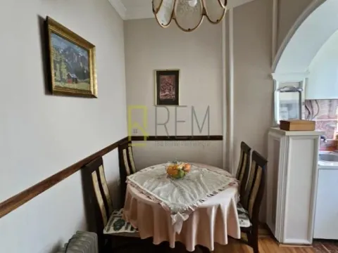 Izdavanje, dvosoban stan, 65m², Centar, Podgorica - image 3