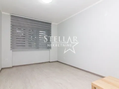 Izdavanje, poslovni prostor, 45m², Preko Morače, Podgorica - image 4