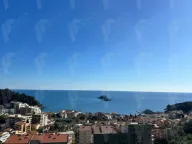 Prodaja, trosoban stan, 142m², Petrovac, Budva - image 1