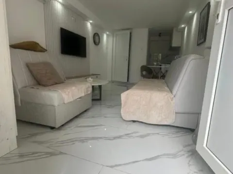 Prodaja, garsonjera, 21m2, Adok, Budva Prodaja, garsonjera, 21m2, Adok, Budva