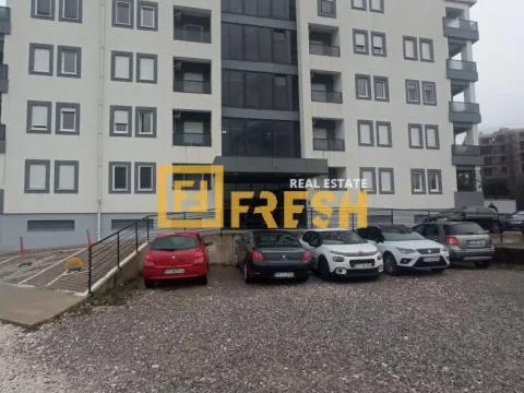 Rent, one bedroom apartment, 42m², Centar, Podgorica - image 1