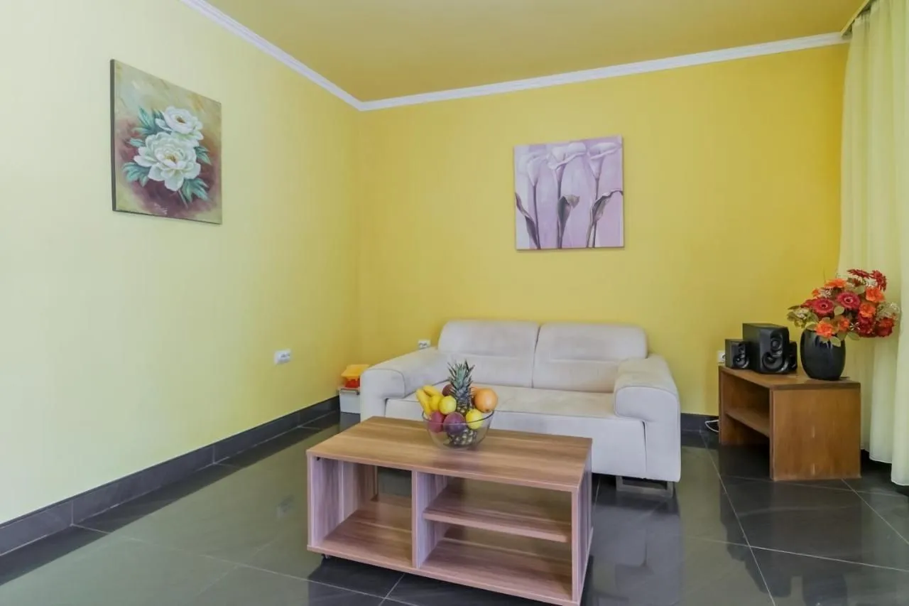 Sale, house, 220m², Đuraševići, Tivat