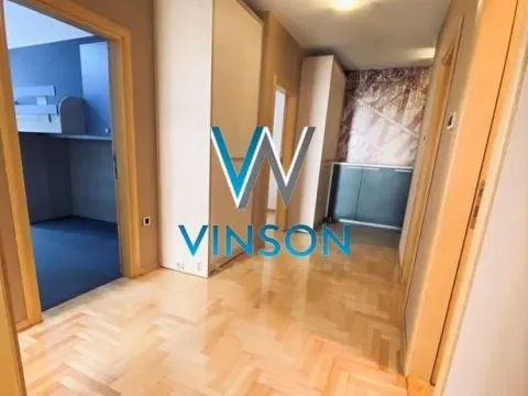 Izdavanje, trosoban stan, 98m², Centar, Novi Sad - image 15
