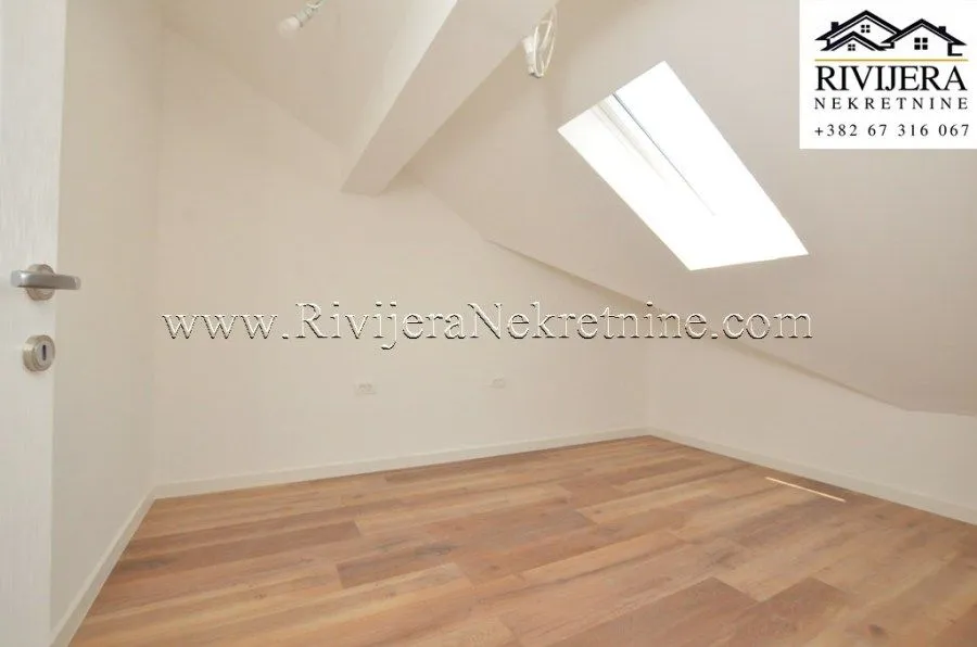 Prodaja, dvosoban stan, 109m², Đenovići, Herceg Novi