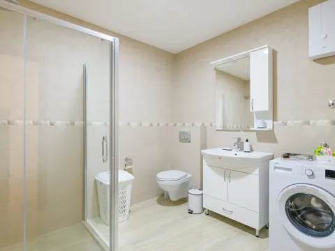 Prodaja, jednosoban stan, 52m², Donja Lastva, Tivat - image 5