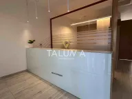 Izdavanje, poslovni prostor, 93m², City Kvart, Podgorica - image 2