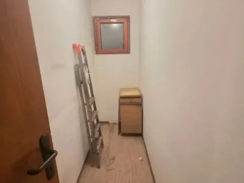 Prodaja, dvosoban stan, 87m², Stari Aerodrom, Podgorica - image 6