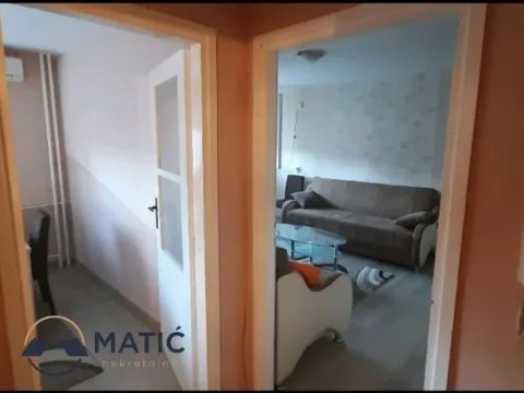 Izdavanje, jednosoban stan, 31m², Bulevar Oslobodjenja, Novi Sad Sve Podlokacije - image 2