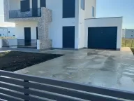 Prodaja, kuća, 175m², Ulcinj, Crna Gora - image 2