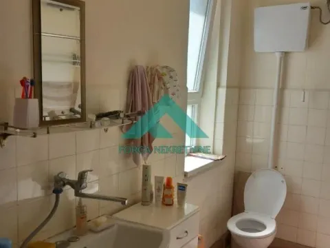 Sale, two bedroom apartment, 76m², Palata Pravde, Beograd - image 21