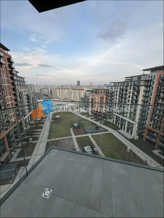 Izdavanje, četvorosoban stan, 110m², Savski Venac, Beograd