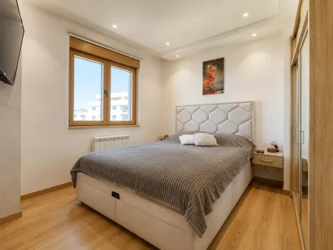 Prodaja, dvosoban stan, 41m², Centar, Zlatibor - image 4